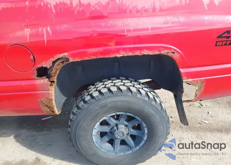 2001 Dodge Ram 1500 St z USA, uszkodzony, nr VIN 3B7HF13Y61M580880